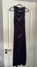 Zara Sleeveless Velvet Dress -