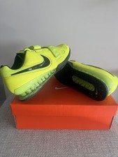 Brand new 9 - 8.5/us, nike