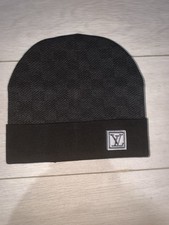 Louis Vuitton Unisex Dark