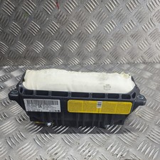 Volkswagen Passat Left