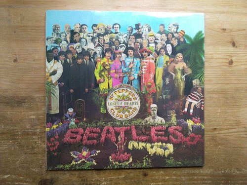 The beatles sgt - sgt, pepper