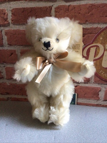 Merrythought teddy bear - merrythought,