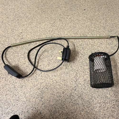 Reptile heat lamp holder with - heat,