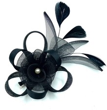Ladies Black Feather Pearl