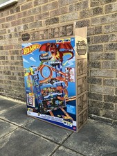 Hot Wheels Lets Race Track Set