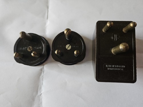 Bakelite pin plugs - 3,