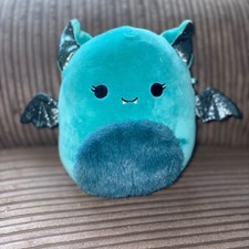 Squishmallow Lucasta The Teal Halloween Bat Limited Edition 2022