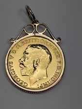 1912 HALF SOVEREIGN WITH A 9CT