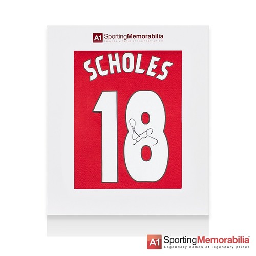 Paul scholes signed - signed, manchester