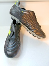 Diadora MD-PU 125703  01 8573 Black /yellow  Football Boots BNIB Size 9uk