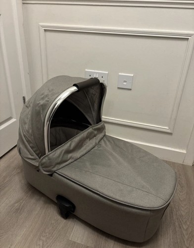 Mamas papas ocarro carry - papas,
