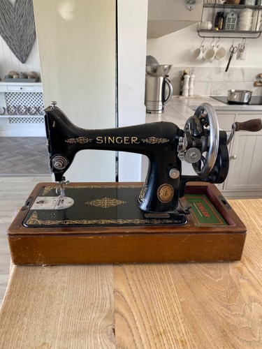 1950s approx vintage singer - 1950s,