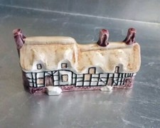 Heritage Houses Ceramic