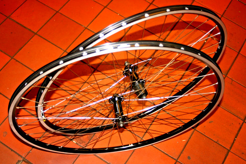 Shimano 700c road - shimano,