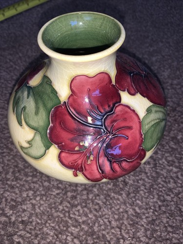 Moorcroft large squat vase - ,