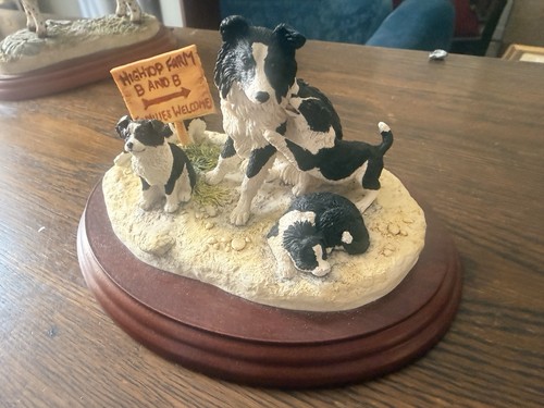 Border fine arts figurine - arts,