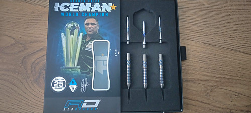 Red dragon gerwyn price - red,