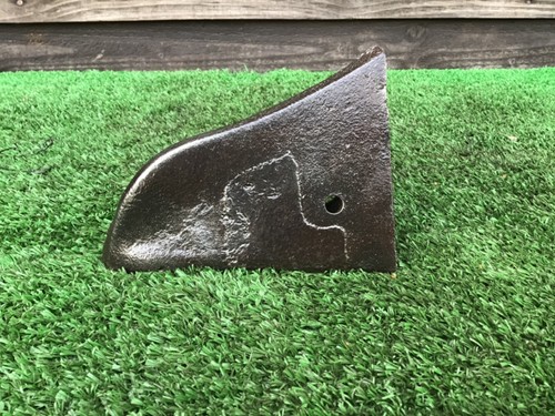 Ransomes plough point - (, )