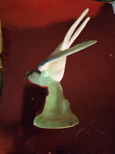 Vintage porcelin crown - vintage,