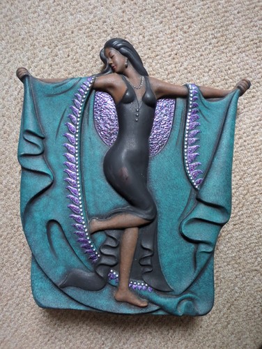 Vintage plaster lady figural - plaster,