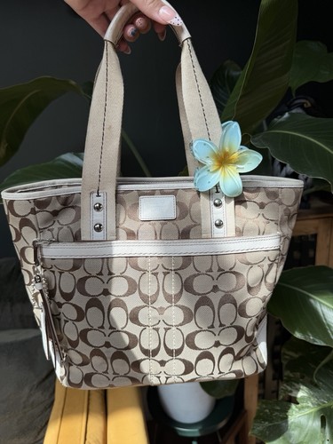 Coach vintage handbag - vintage,