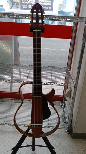 Yamaha slg200n silent guitar - silent,