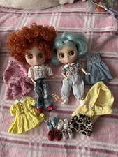 Middie Blythe-style Doll with outfits - please read description!!