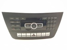 MERCEDES C CLASS STEREO MEDIA