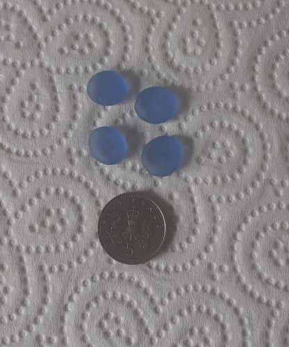 Small light blue - small, pieces