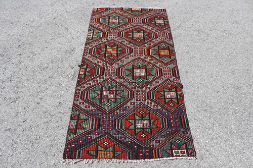 7x5 vintage accent rug - vintage,