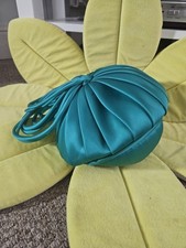 ?Beautiful Modelled By Edna Wallace Vintage Hat?