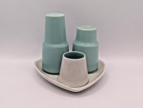 Poole pottery twintone sky - poole,