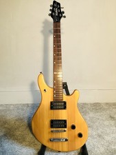 Washburn BT-2 Maverick Series Electric Guitar Serial 17122235 – With Hard Case