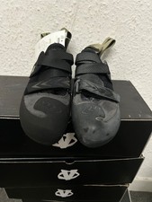 Evolv Kronos adult climbing