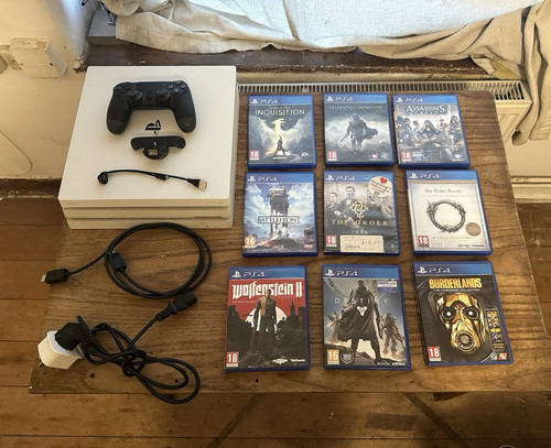 Sony ps4 pro white console - pro,