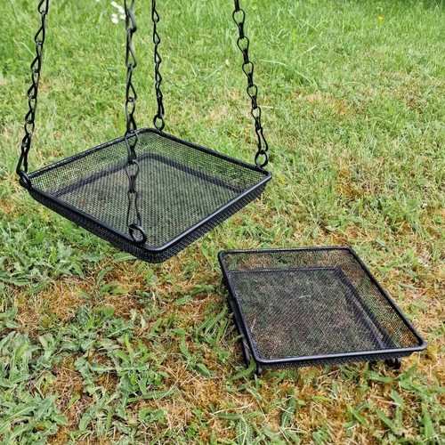 Metal hanging ground bird - ground,