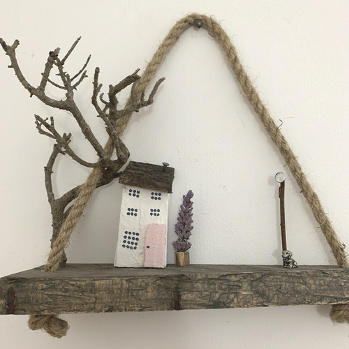 Spaniel wood beach hut wall - beach,