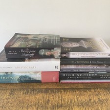 8x Books about Royal History