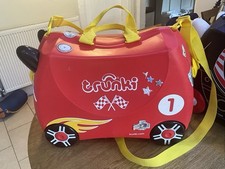 Trunki Ride-On Suitcase Racing Car With Key And Strap 