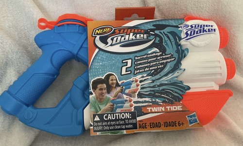 Nerf super soaker - super,