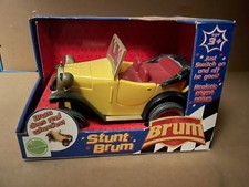 Vintage Brum Wibbly Wobbly Battery Operated Toy Car Golden Bear 2004 - BOXED!