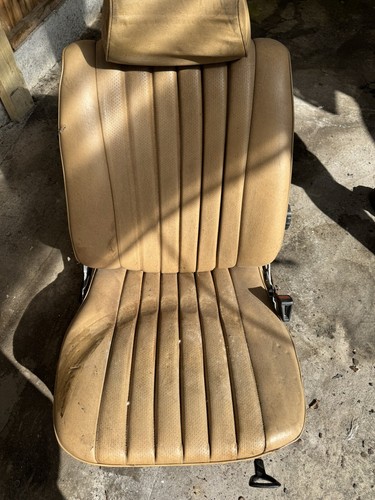 Mercedes r107 seat - r107,