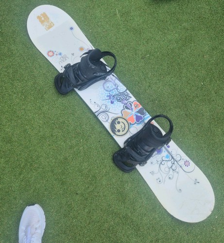 Solomon snowboard 147cm large - 147cm,