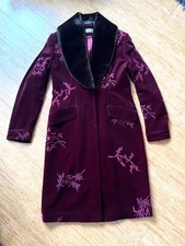 Velvet embroidered tailored