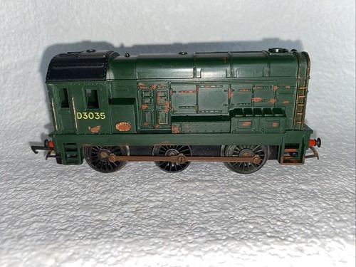 Triang green shunter - triang,