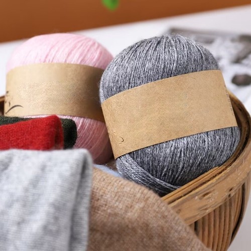Crafting yarn with - yarn, cashmere