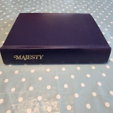 MAJESTY MAGAZINES IN BOUND BINDER  / ROYALS / VINTAGE 