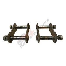2008 Isuzu Rodeo LE Leaf Spring Shackle Pair 2006-2012 8972456470