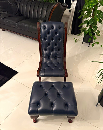 Blue tufted leather lounge - tufted,