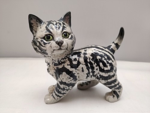 Beswick 1885 cat swiss - cat, roll